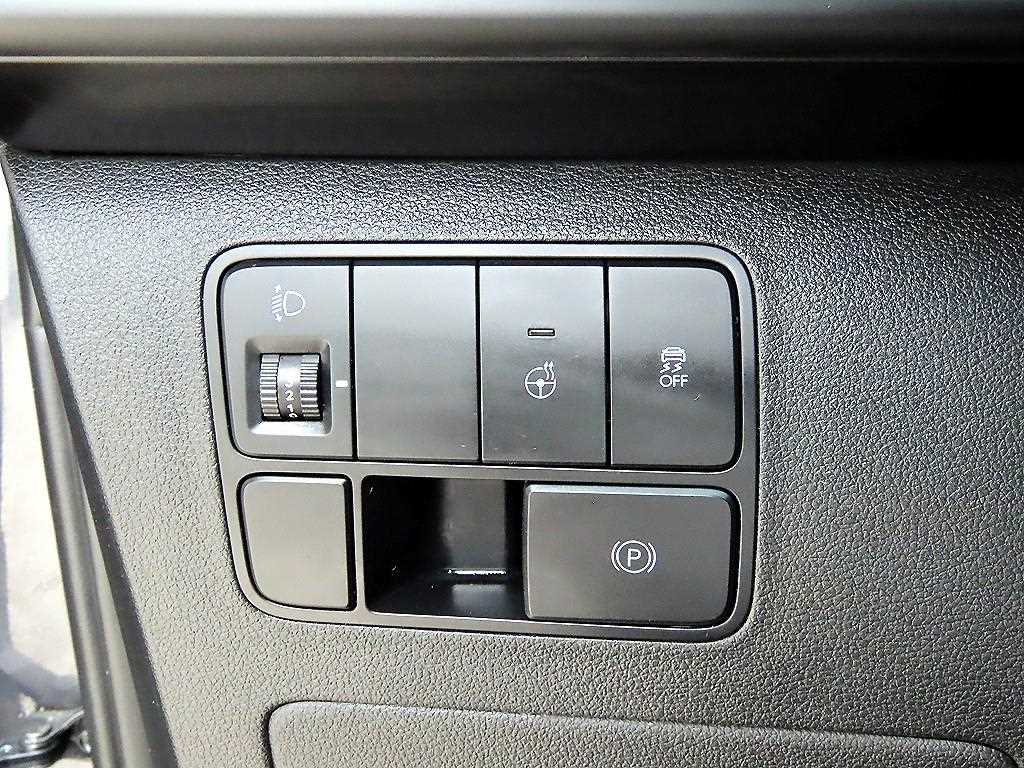 Hyundai Staria — photo 12