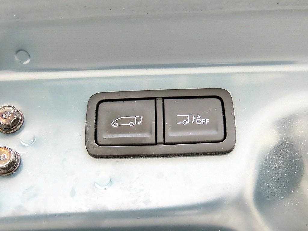 Hyundai Staria — photo 17