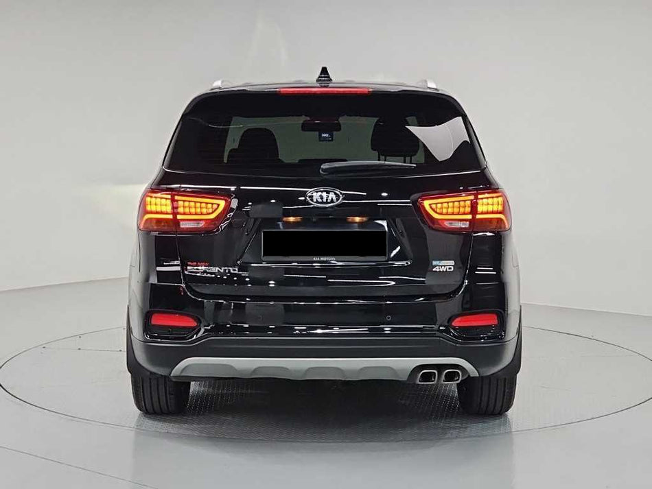 Kia Sorento — photo 03