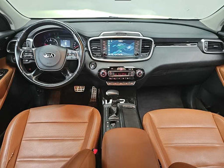 Kia Sorento — photo 07