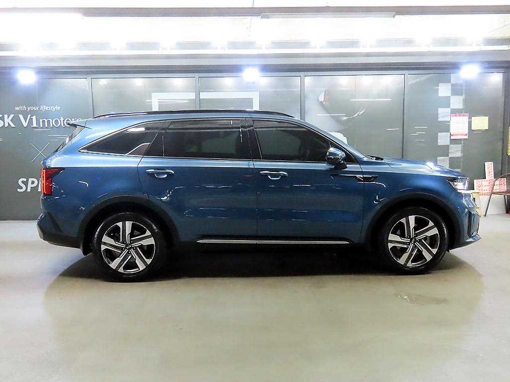 Kia Sorento — photo 03