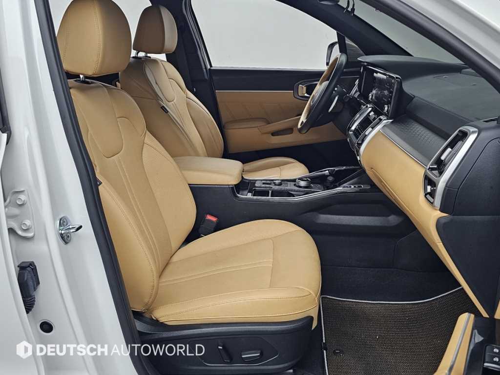 Kia Sorento — photo 10