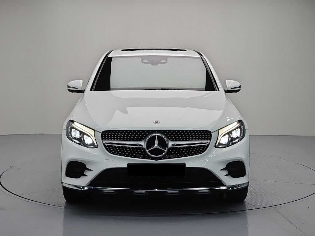Mercedes-Benz GLC-Class — photo 02