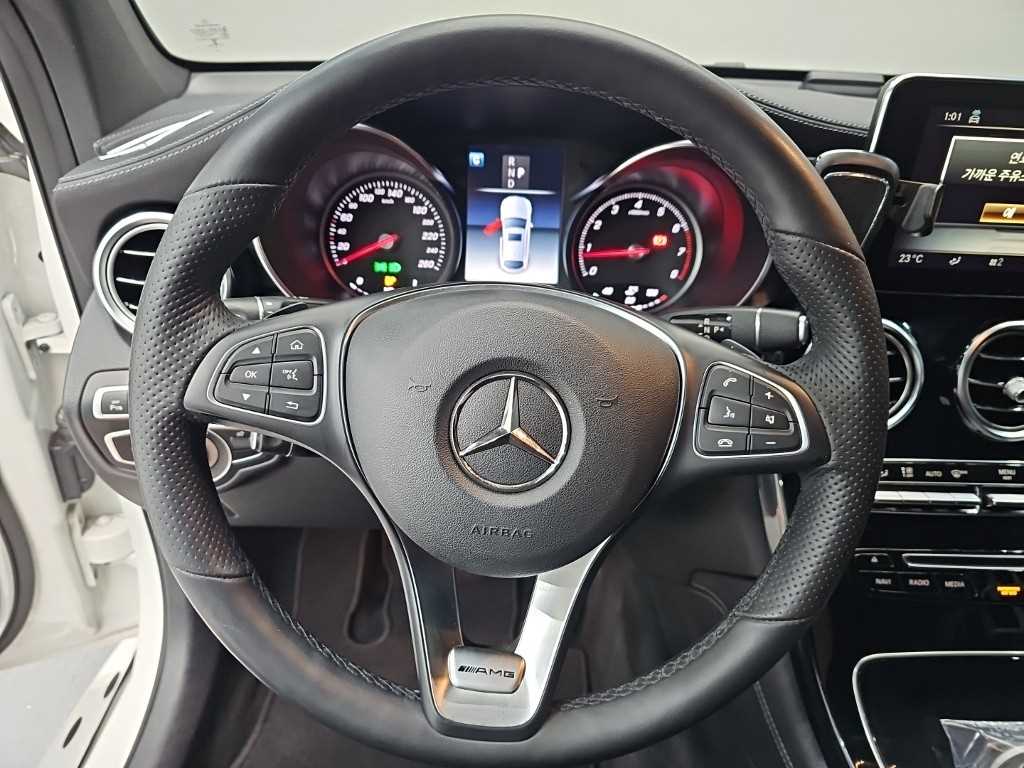 Mercedes-Benz GLC-Class — photo 09