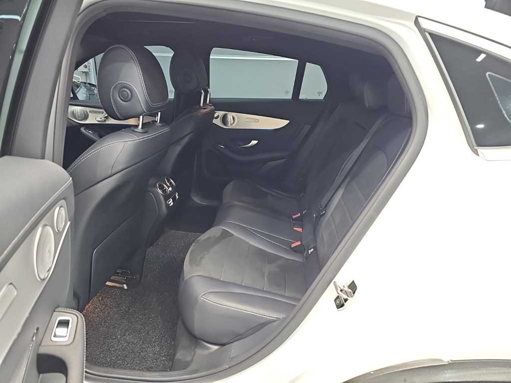 Mercedes-Benz GLC-Class — photo 12