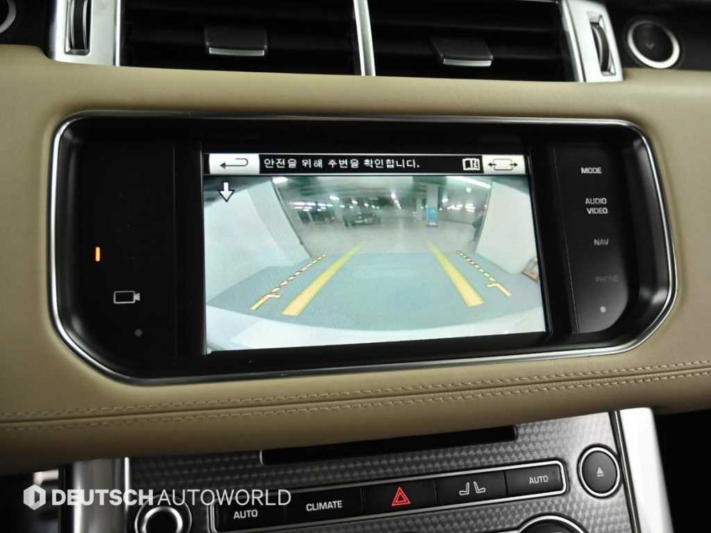 Land Rover Range Rover Sport — photo 15