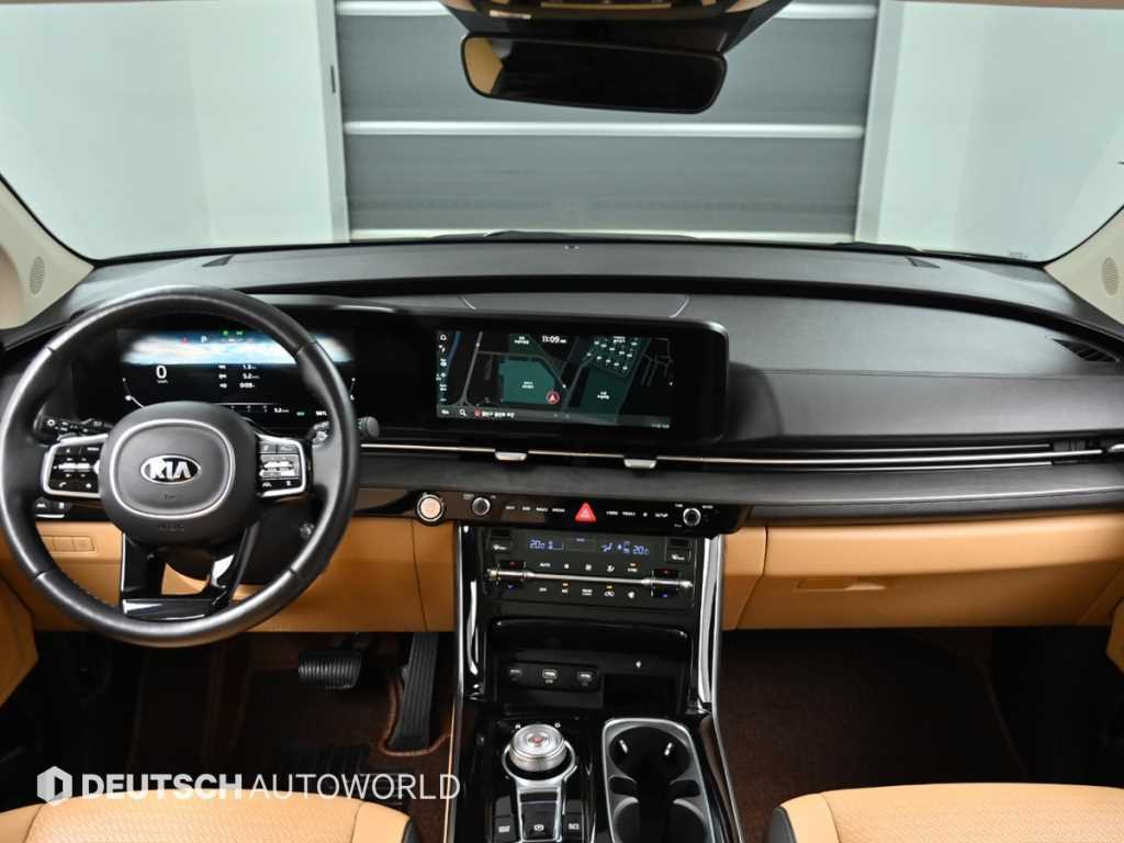 Kia Carnival — photo 07