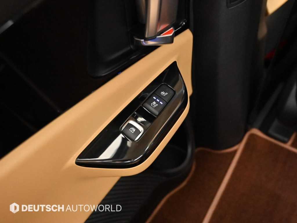 Kia Carnival — photo 16