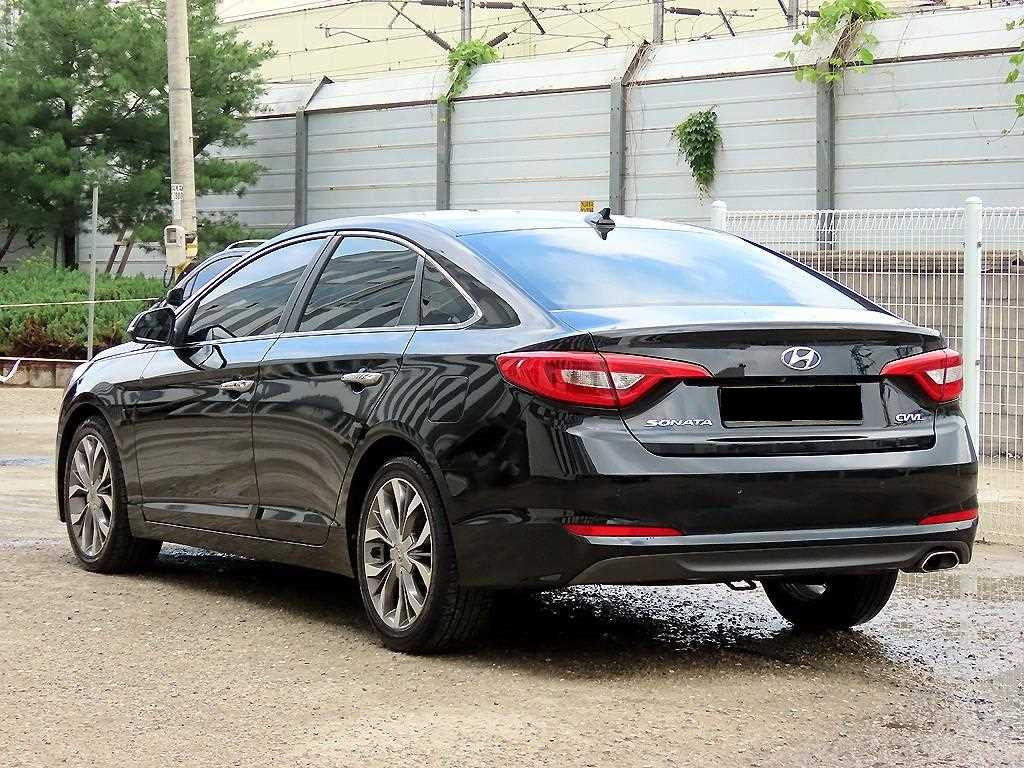 Hyundai Sonata — photo 03
