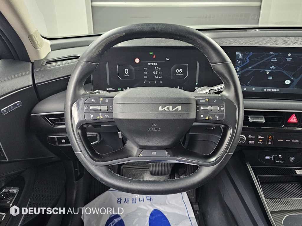 Kia K8 — photo 13