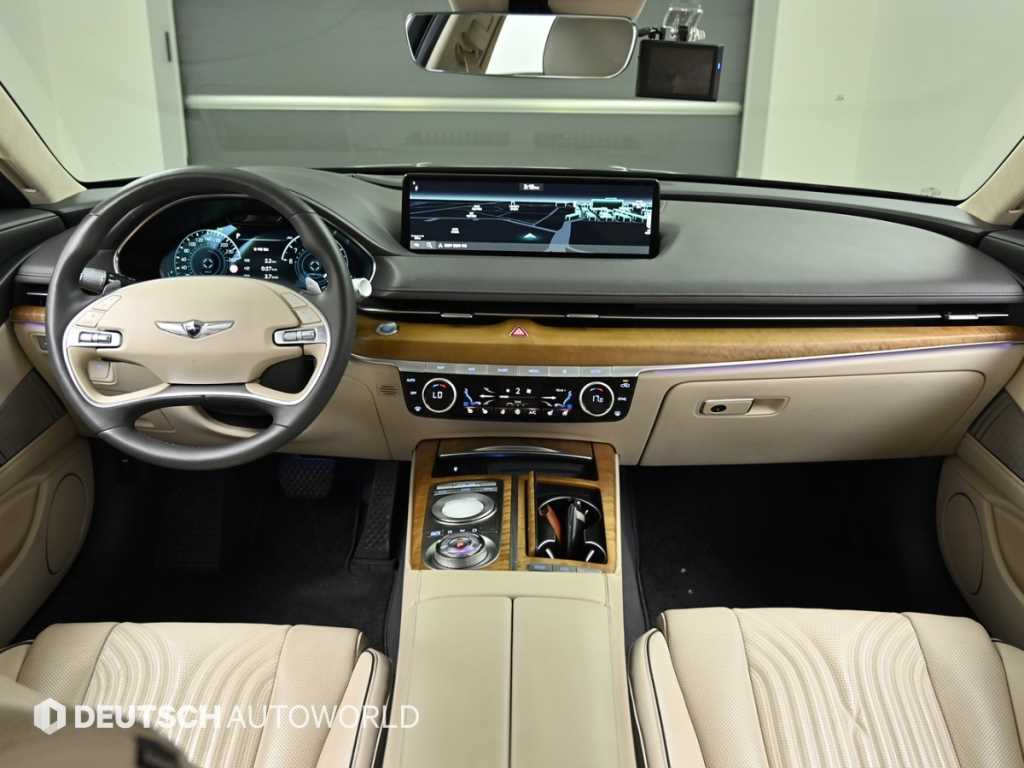 Genesis G80 — photo 08