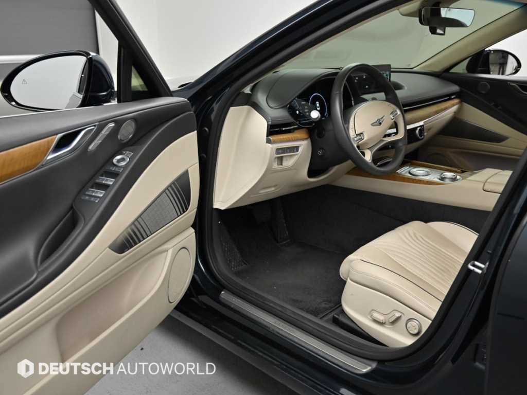 Genesis G80 — photo 10