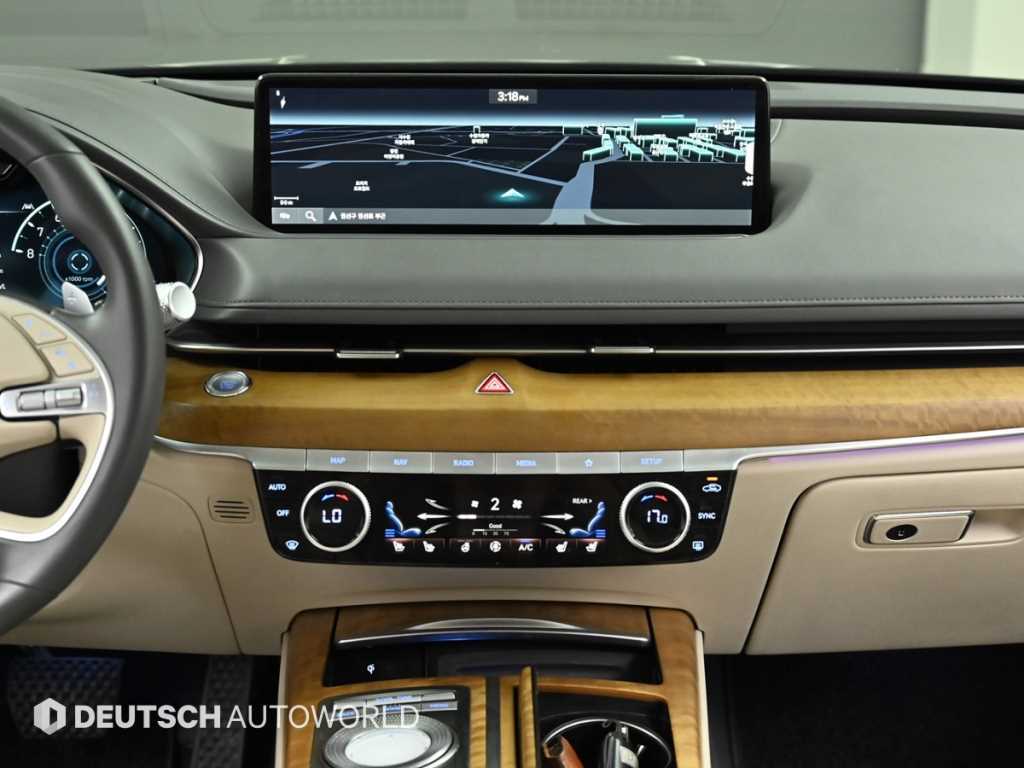 Genesis G80 — photo 14