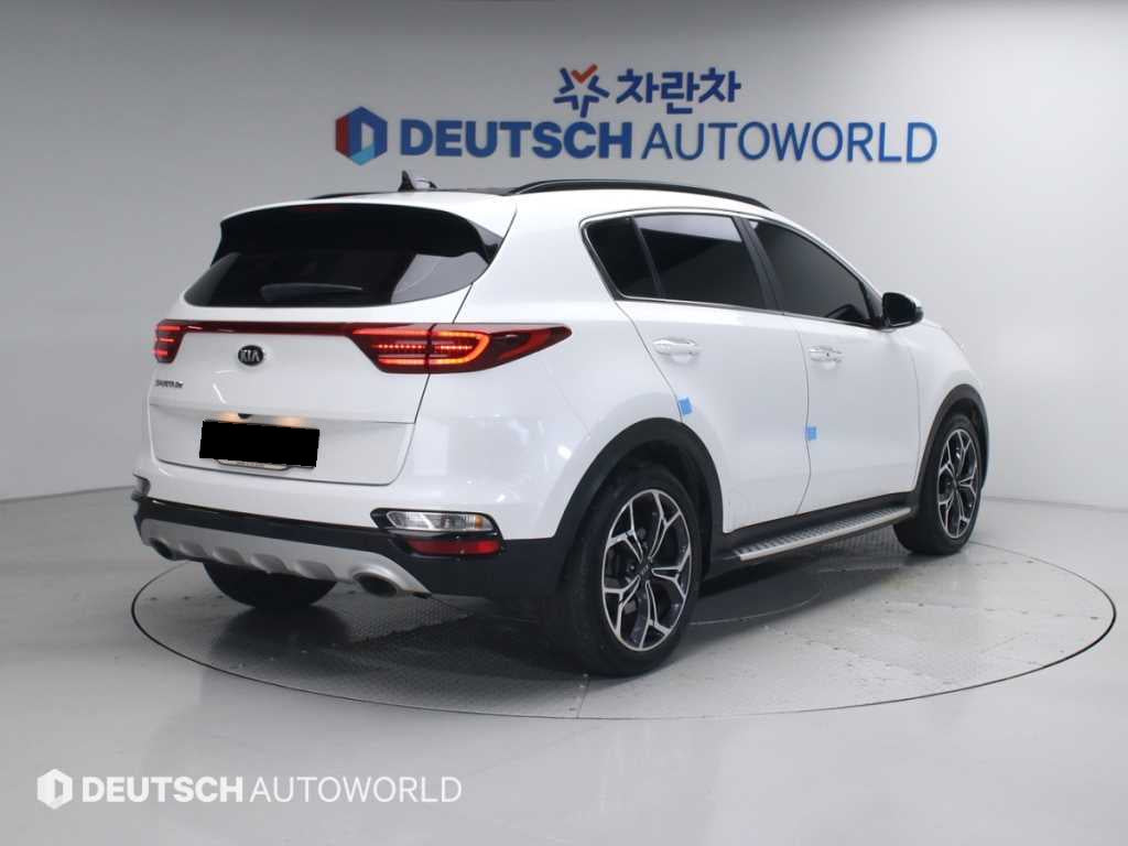 Kia Sportage — photo 02