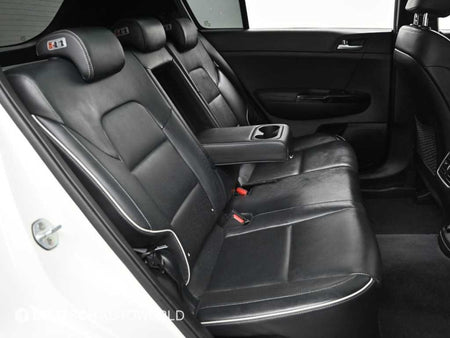 Kia Sportage — photo 12