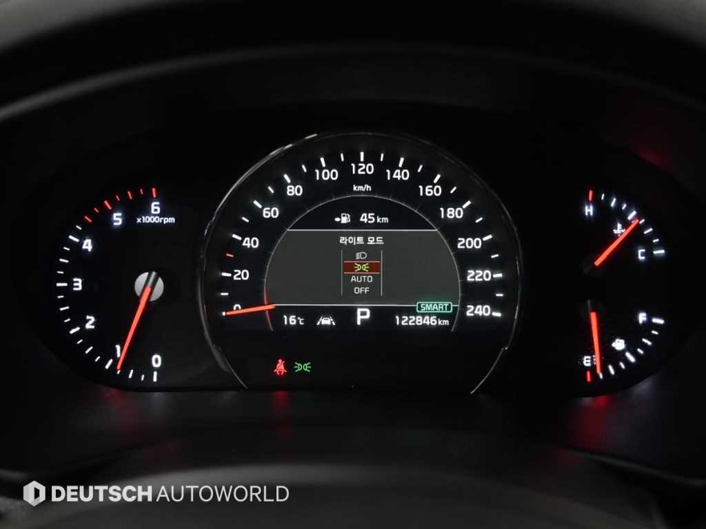 Kia Sorento — photo 15