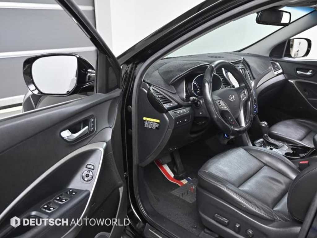 Hyundai Santafe — photo 11