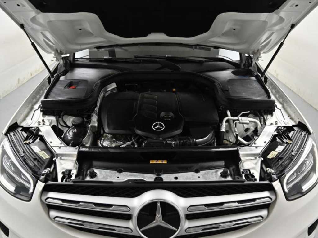 Mercedes-Benz GLC-Class — photo 06