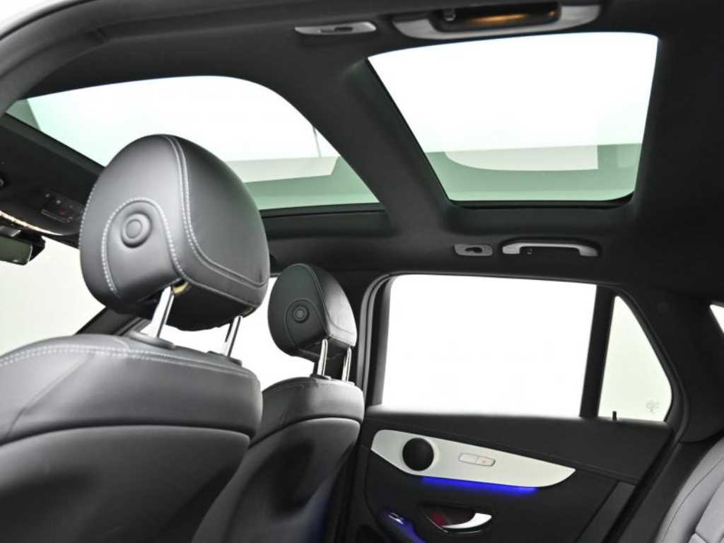 Mercedes-Benz GLC-Class — photo 18
