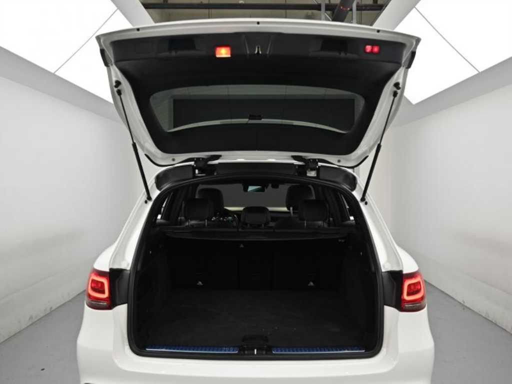 Mercedes-Benz GLC-Class — photo 19