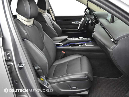 Genesis GV70 — photo 10
