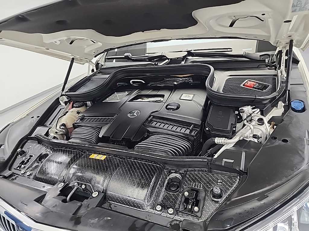 Mercedes-Benz GLS-Class — photo 05
