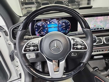 Mercedes-Benz GLS-Class — photo 09