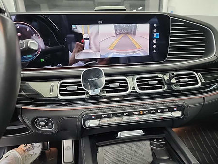 Mercedes-Benz GLS-Class — photo 10