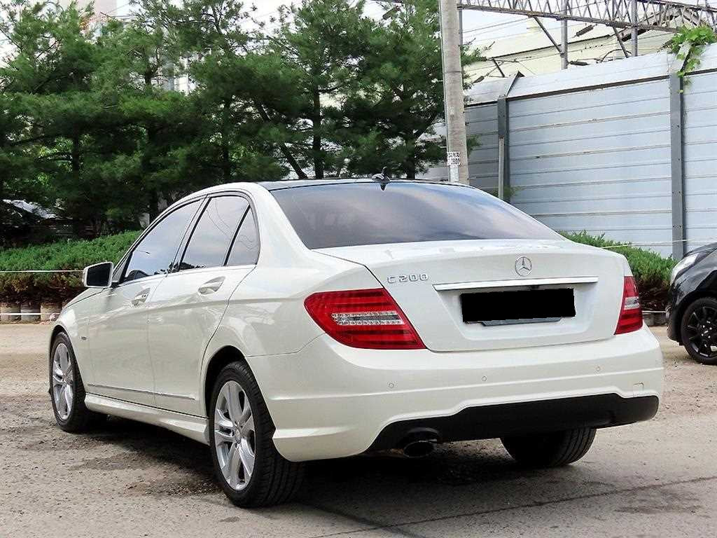 Mercedes-Benz C-Class — photo 03