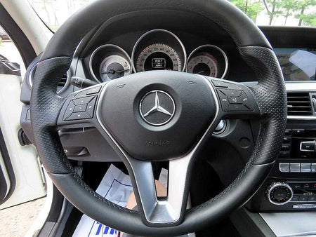 Mercedes-Benz C-Class — photo 08