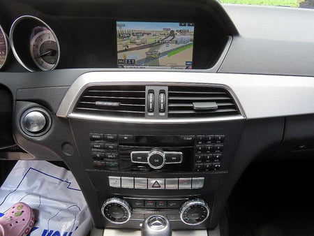 Mercedes-Benz C-Class — photo 13