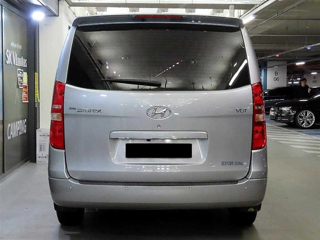 Hyundai Starex — photo 05