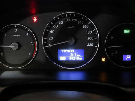 Hyundai Starex — photo 09