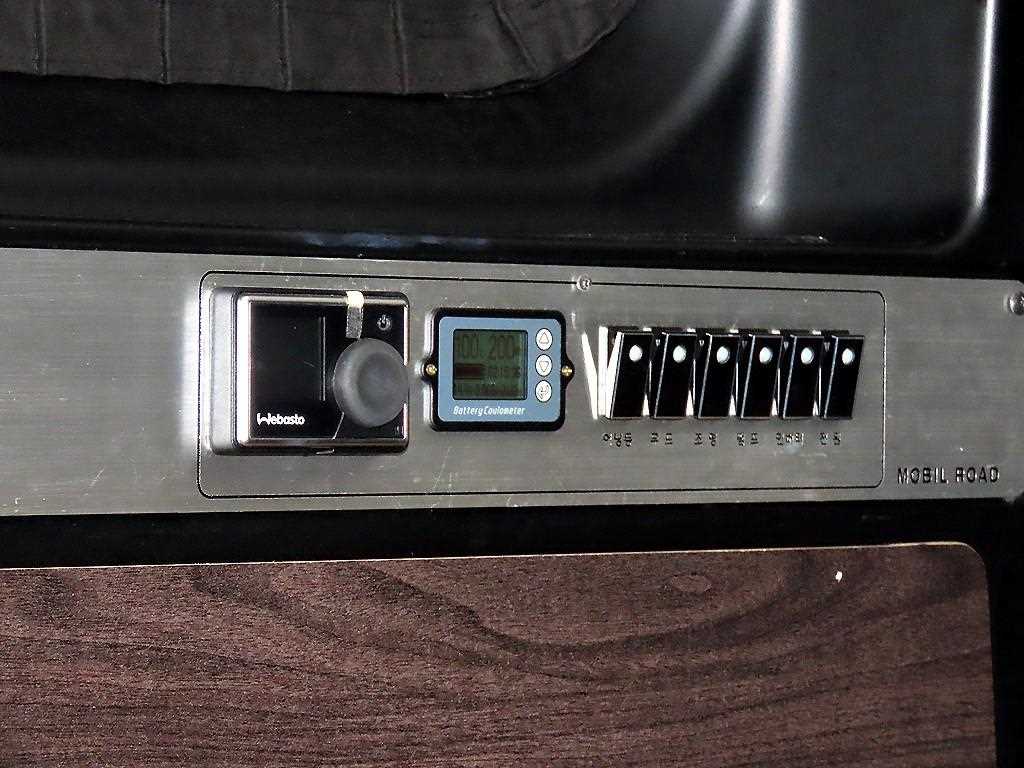 Hyundai Starex — photo 14