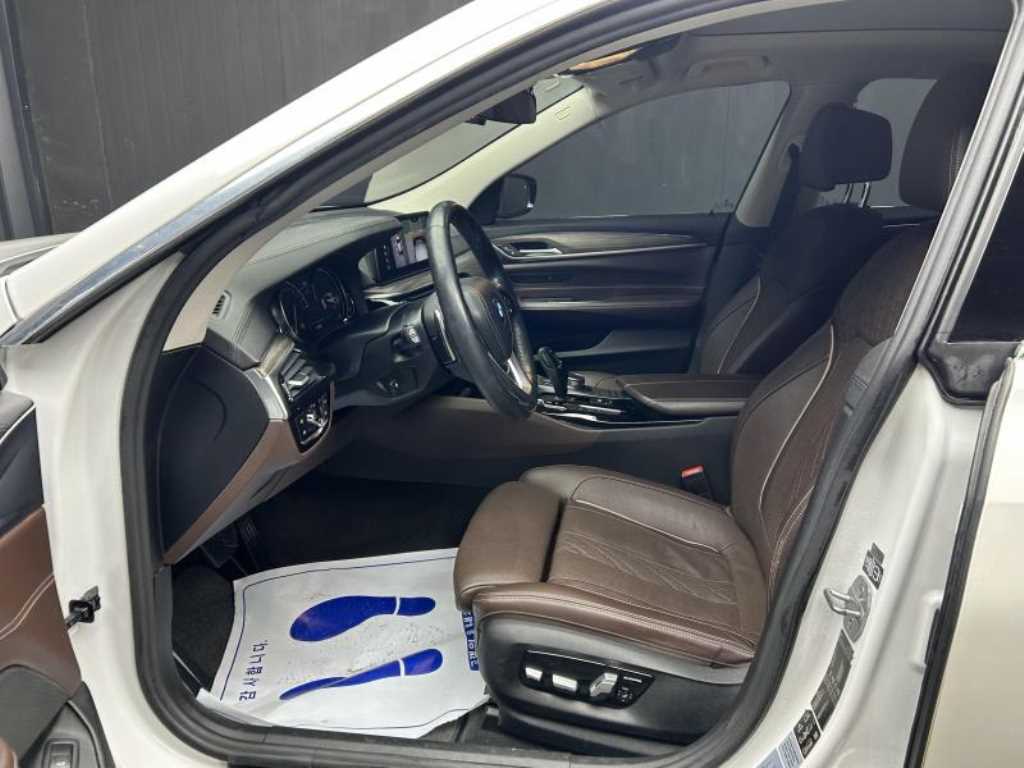 BMW Gran Turismo — photo 06