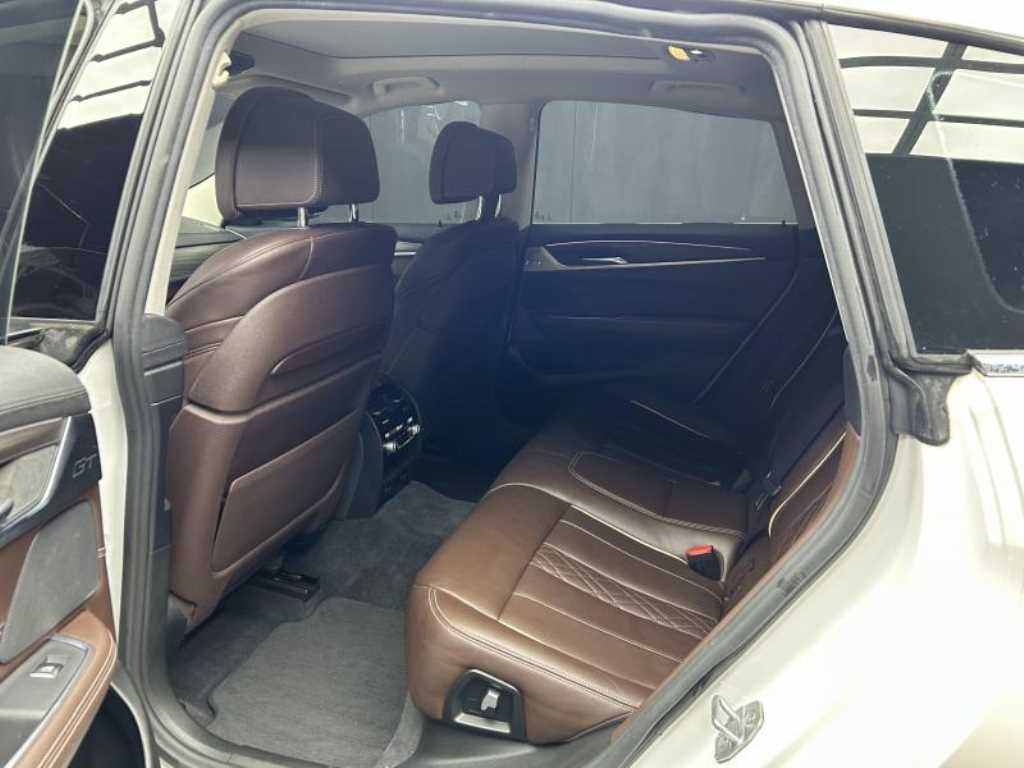 BMW Gran Turismo — photo 07