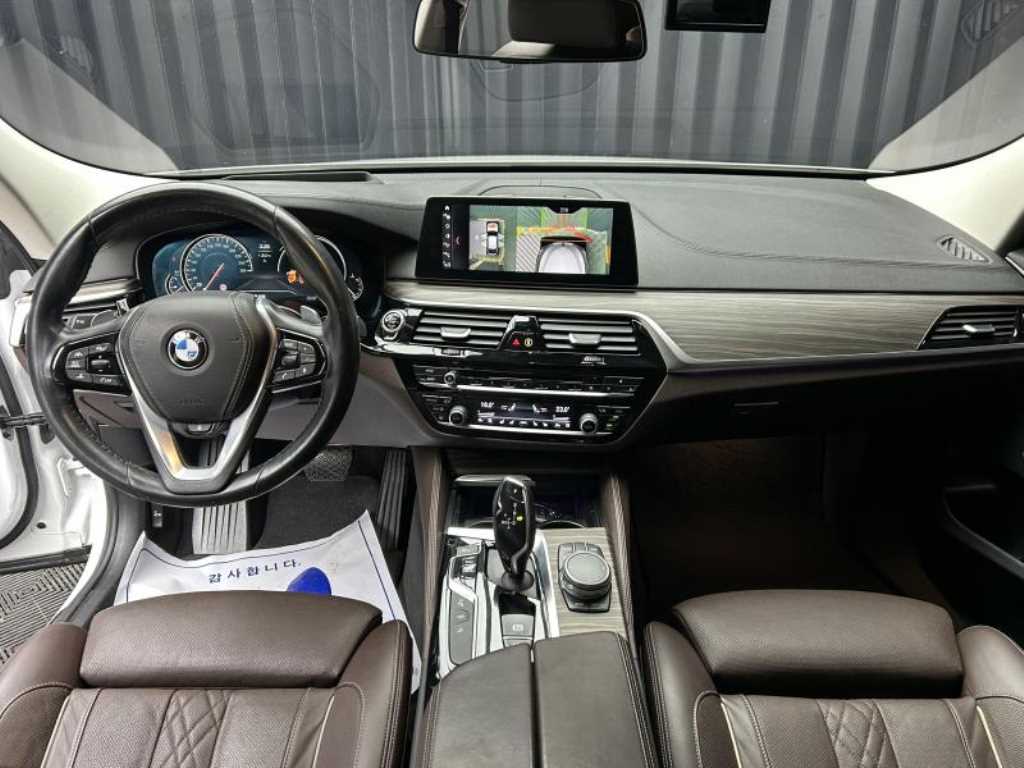 BMW Gran Turismo — photo 09