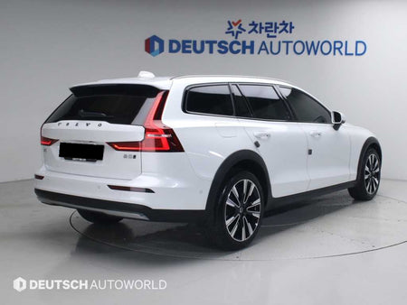 Volvo V60 — photo 02