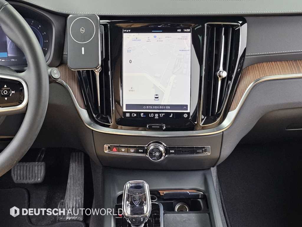 Volvo V60 — photo 14