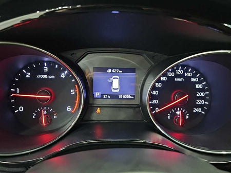 Kia Carnival — photo 06