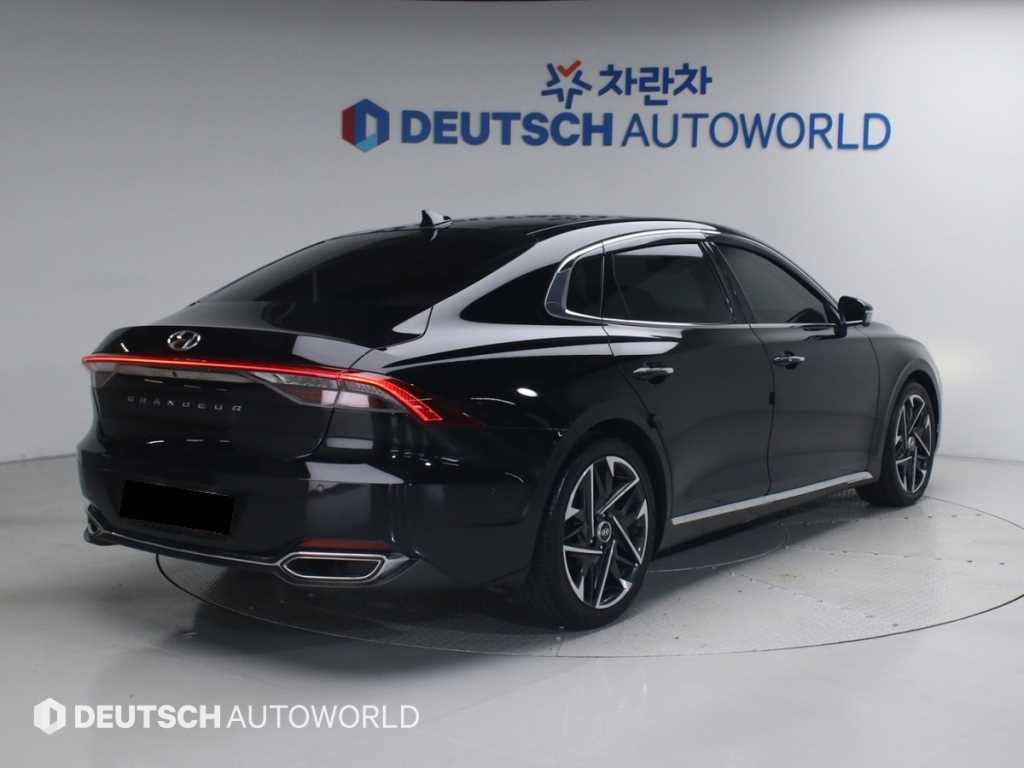 Hyundai Grandeur — photo 04