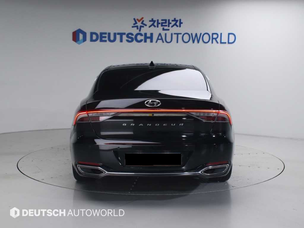 Hyundai Grandeur — photo 05