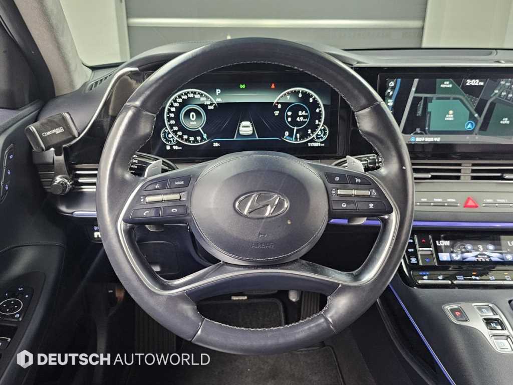 Hyundai Grandeur — photo 15