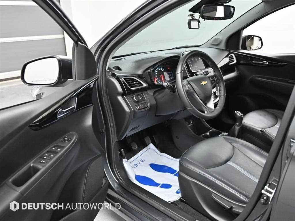 CHEVROLET Spark — photo 08