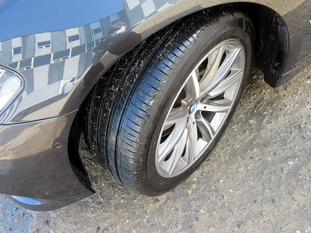 BMW 5-Series — photo 20