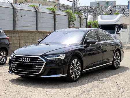 Audi A8 — photo 02
