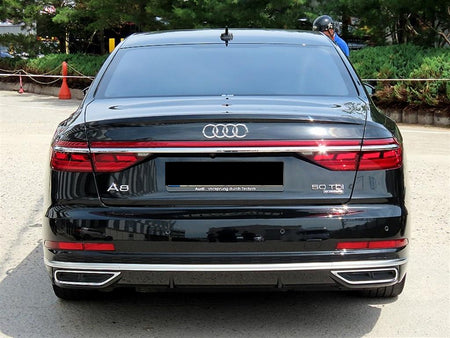 Audi A8 — photo 04