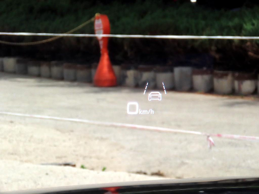 Audi A8 — photo 10