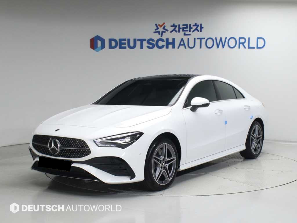 Mercedes-Benz CLA-Class — photo 01