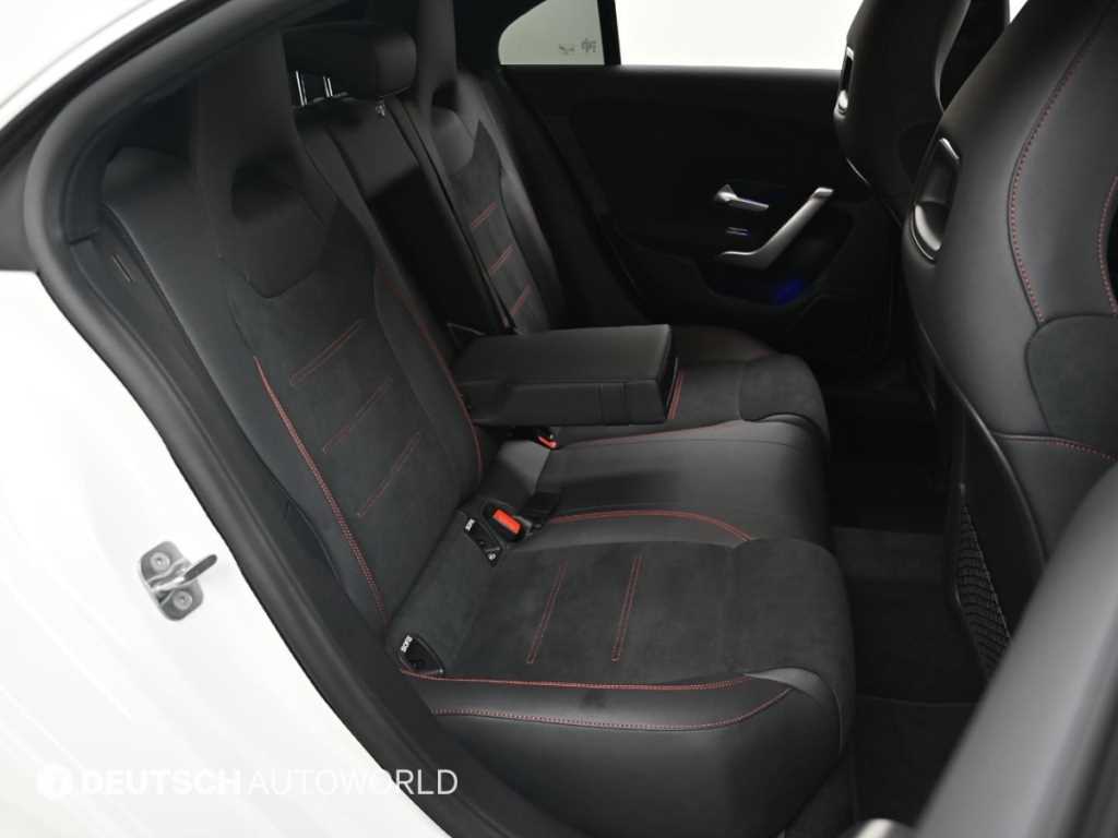 Mercedes-Benz CLA-Class — photo 12